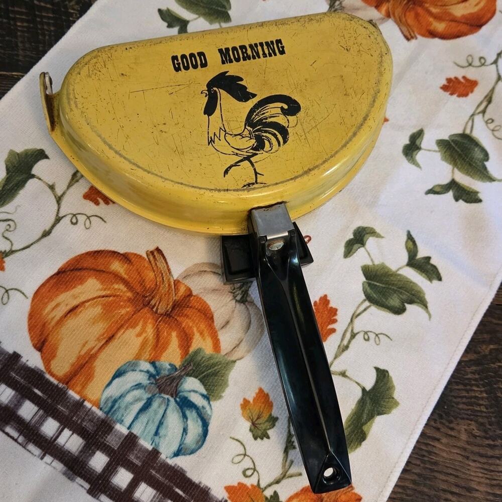 Vintage Nordic Ware Good Morning Omelet Pan Mid Century Rooster Camping Omelette